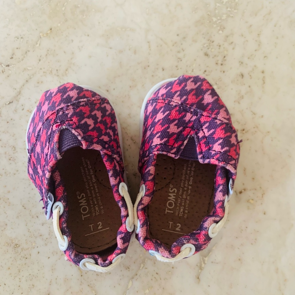 Baby Toms - Picture 2 of 4